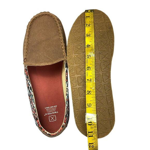 Twisted X Women's Slip-On Loafer, Moc Toe Leather/ Fabric  Tan 9.5 M - Picture 3 of 16